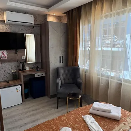 Peker * Κωνσταντινούπολη