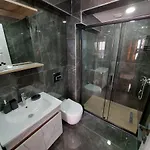 Hotel Peker