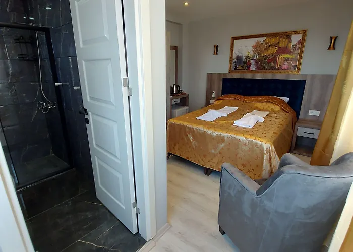 Hotel Peker *